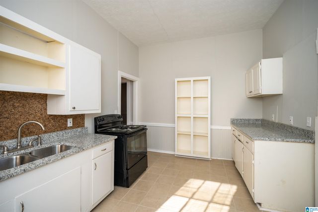 410 SPRING STREET S, Talladega, AL 35160