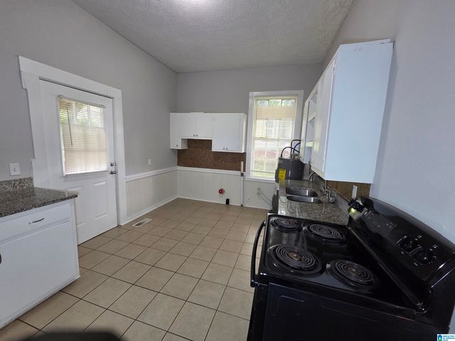 410 SPRING STREET S, Talladega, AL 35160