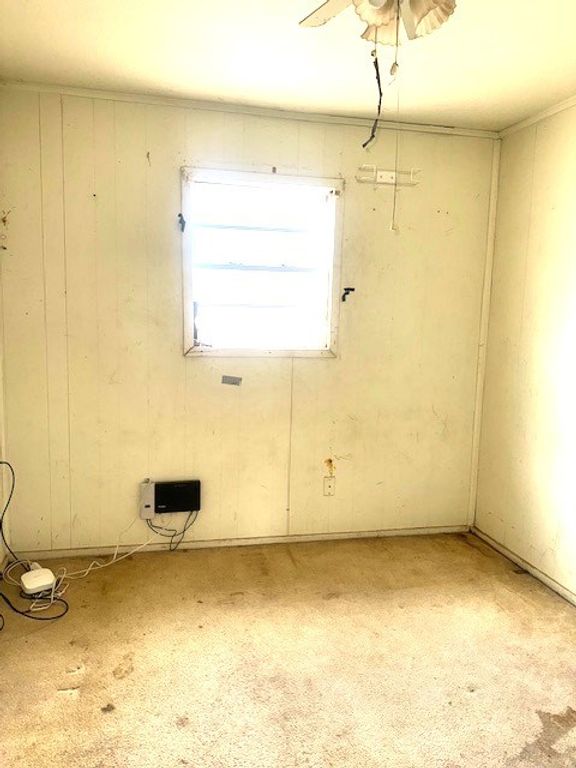 Image 6 of property listing at 124 Ave U, San Angelo, TX 76903