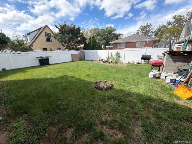 137-38 229th Street, Laurelton, NY 11413