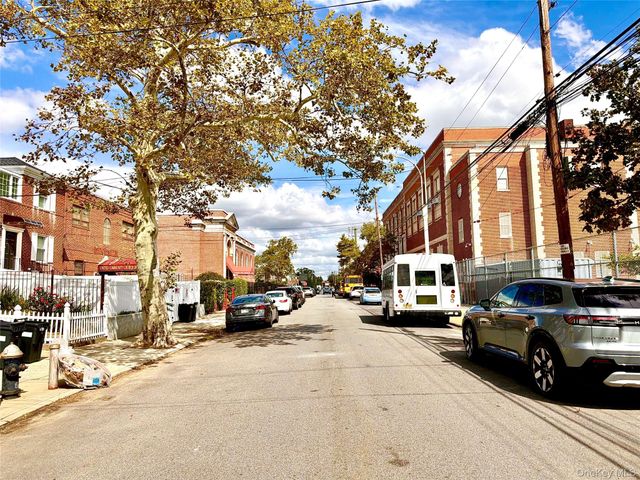 137-38 229th Street, Laurelton, NY 11413