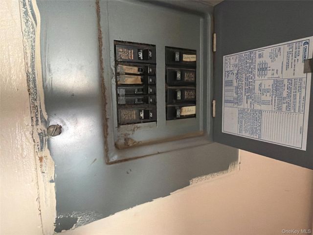 137-38 229th Street, Laurelton, NY 11413