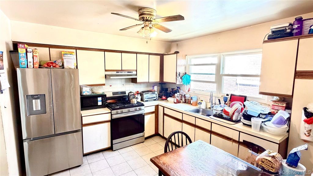 137-38 229th Street, Laurelton, NY 11413 — photo 2