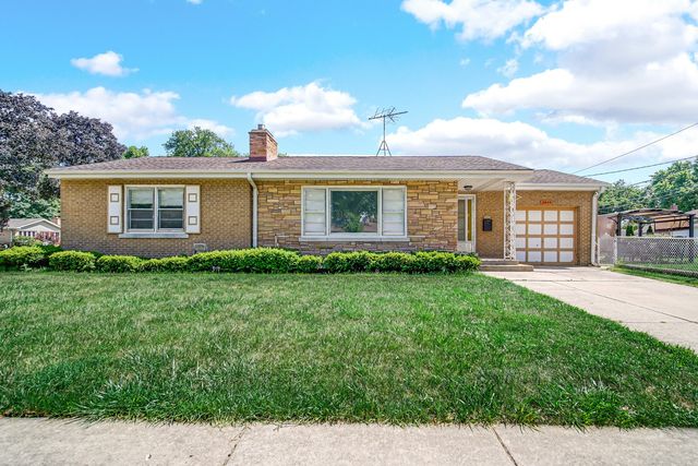 8844 MANGO Avenue, Morton Grove, IL 60053