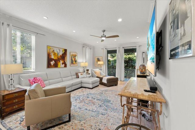 6700 VIA REGINA, Boca Raton, FL 33433