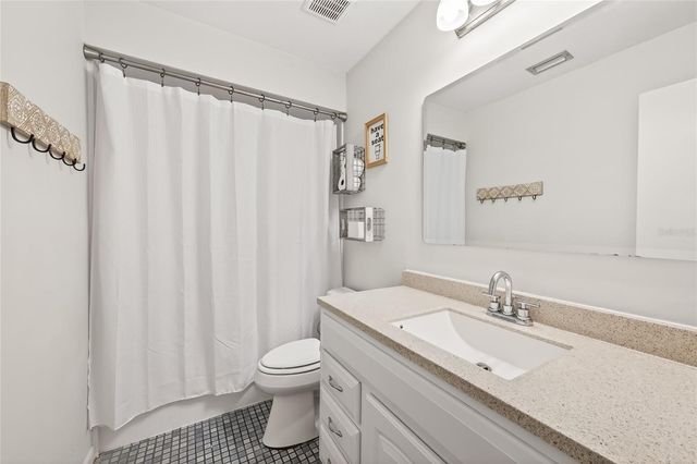 18322 SWAN LAKE DRIVE, Lutz, FL 33549