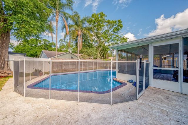 18322 SWAN LAKE DRIVE, Lutz, FL 33549