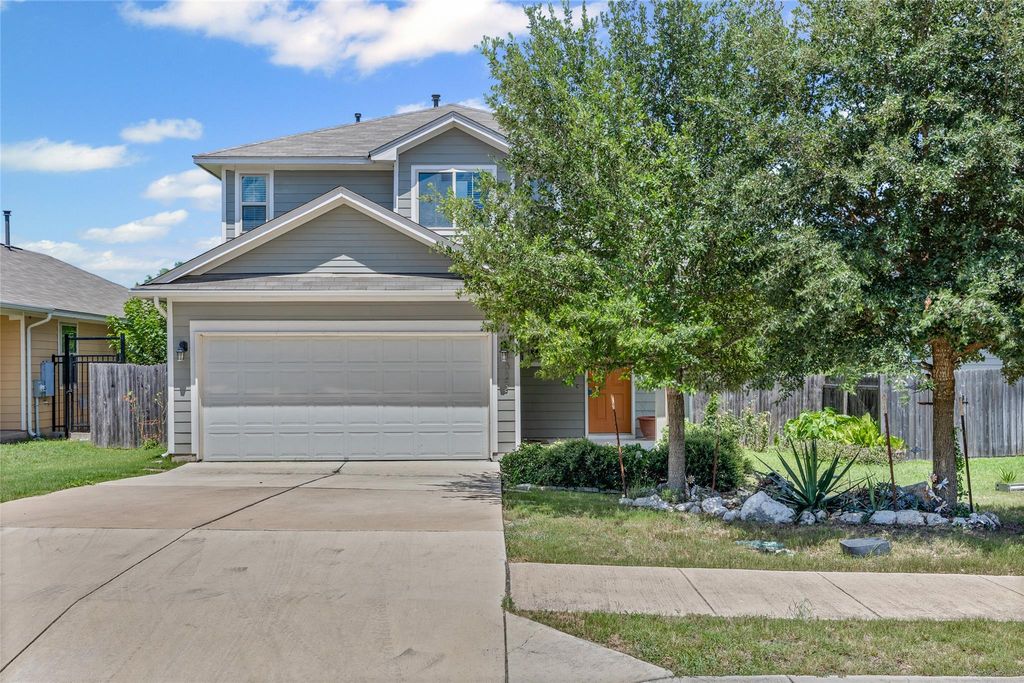 325 Eagle Brook LN, Buda, TX 78610