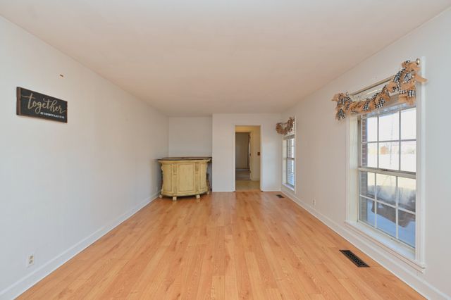 939 Sunset Dr, Gallatin, TN 37066