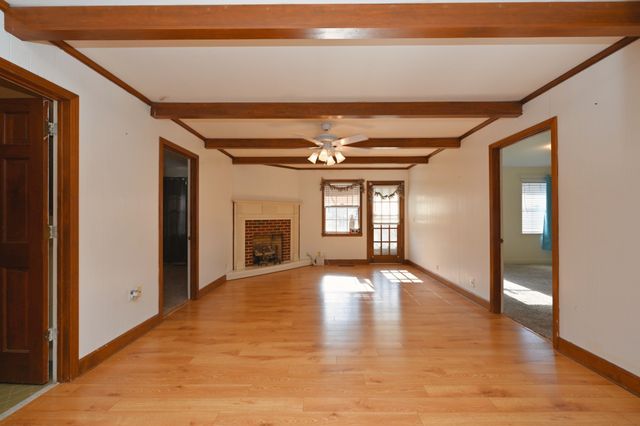 939 Sunset Dr, Gallatin, TN 37066