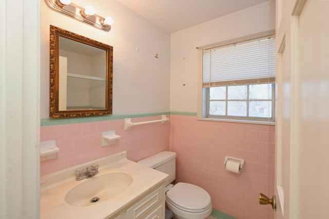 939 Sunset Dr, Gallatin, TN 37066