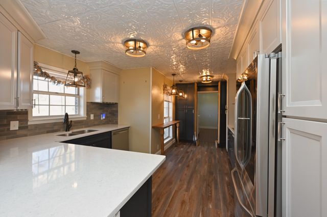 939 Sunset Dr, Gallatin, TN 37066