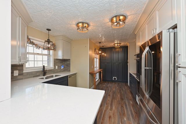 939 Sunset Dr, Gallatin, TN 37066