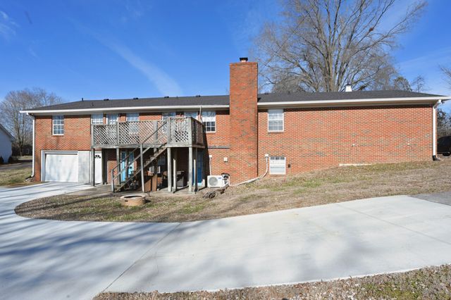 939 Sunset Dr, Gallatin, TN 37066