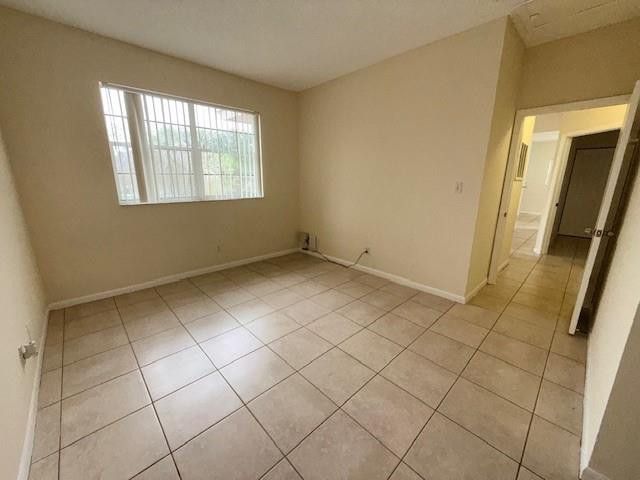 671 Cypress Lake Boulevard D, Pompano Beach, FL 33064