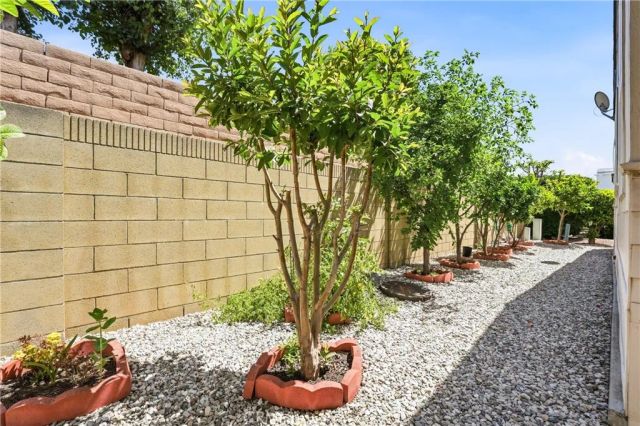 1245 W Cienega 212, San Dimas, CA 91773