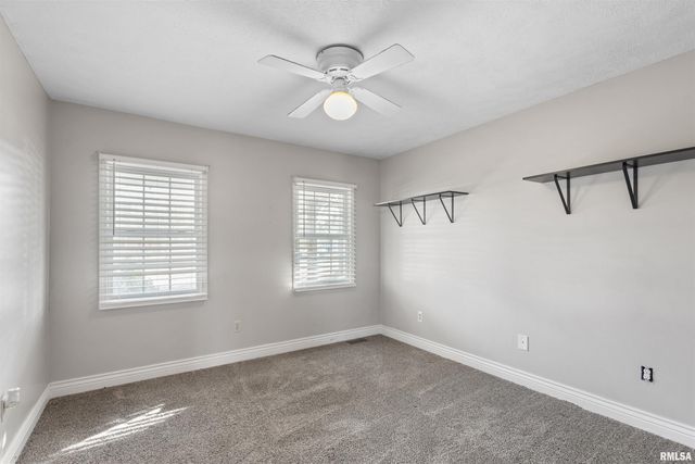 3005 HICKORY RIDGE Drive, Herrin, IL 62948