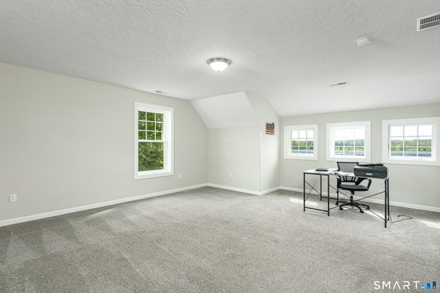 71 Middle Road, East Windsor, CT 06016