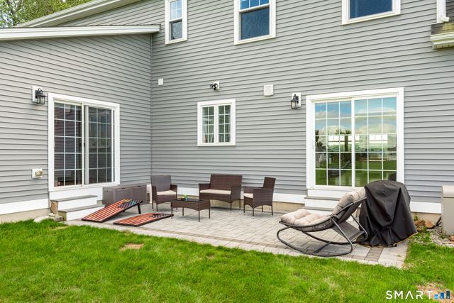 71 Middle Road, East Windsor, CT 06016