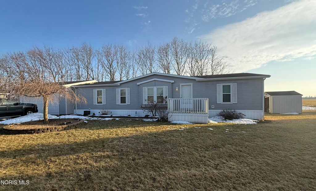 318 Hidden Ridge Drive, Delta, OH 43515