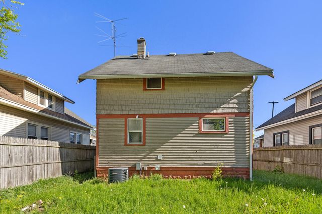 834 Adams Street SE, Grand Rapids, MI 49507