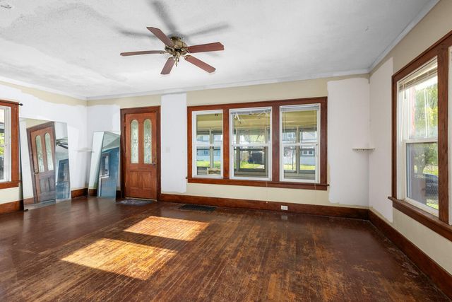834 Adams Street SE, Grand Rapids, MI 49507