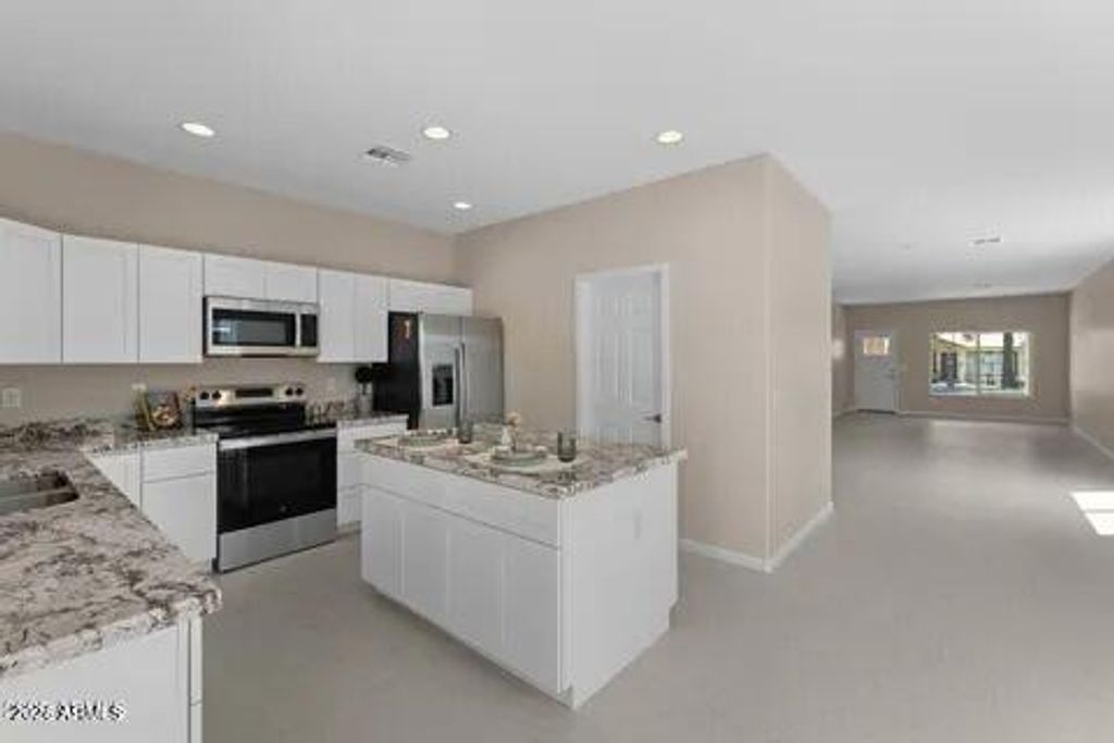 Image 13 of property listing at 414 E Eason Avenue, Buckeye, AZ 85326