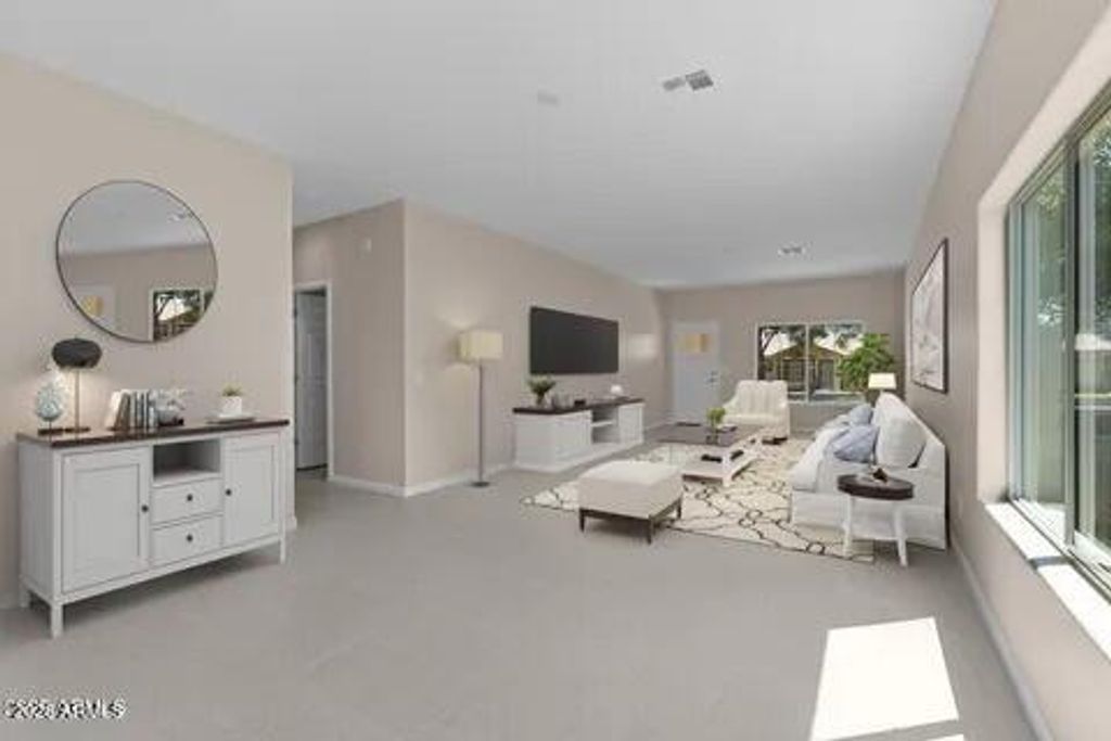 Image 3 of property listing at 414 E Eason Avenue, Buckeye, AZ 85326