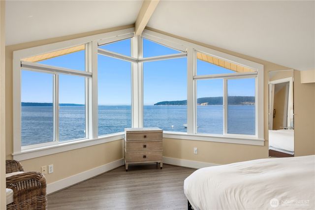 2271 Eastpoint Road, Langley, WA 98260