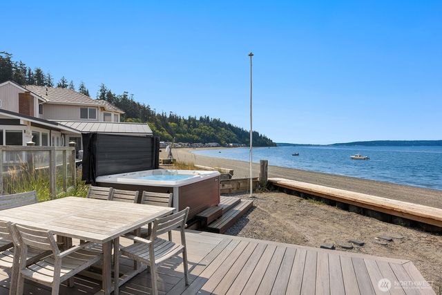 2271 Eastpoint Road, Langley, WA 98260