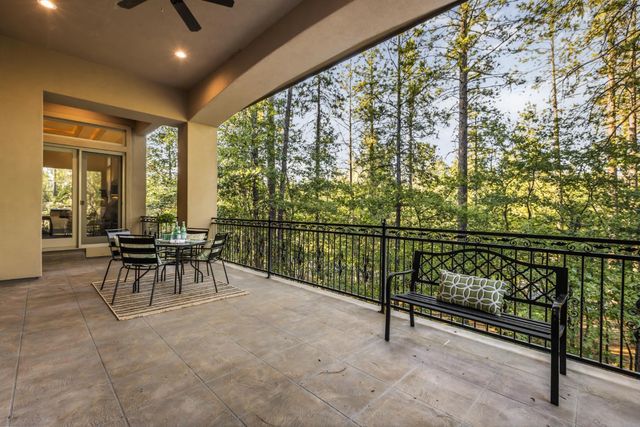 1306 Shady Tree Ln, Meadow Vista, CA 95722