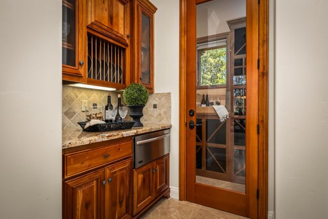 1306 Shady Tree Ln, Meadow Vista, CA 95722