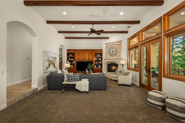 1306 Shady Tree Ln, Meadow Vista, CA 95722