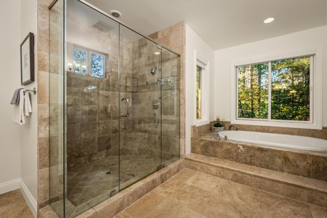 1306 Shady Tree Ln, Meadow Vista, CA 95722