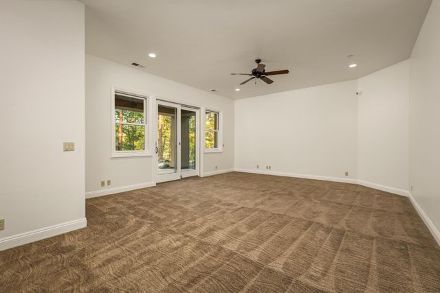 1306 Shady Tree Ln, Meadow Vista, CA 95722