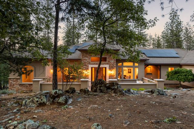 1306 Shady Tree Ln, Meadow Vista, CA 95722
