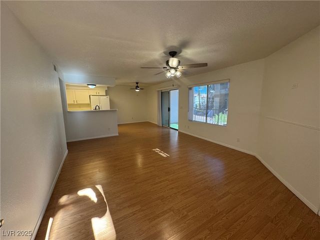 1575 West Warm Springs Road 3213, Henderson, NV 89014