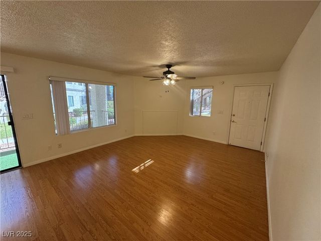 1575 West Warm Springs Road 3213, Henderson, NV 89014