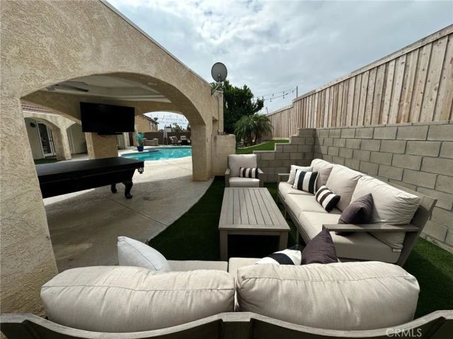 11296 Heathcliff, Riverside, CA 92505