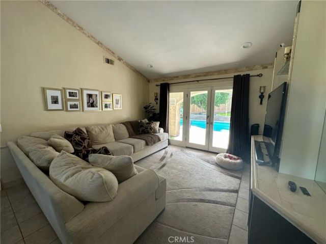 11296 Heathcliff, Riverside, CA 92505