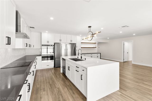 5133 Laurelwood Avenue, Las Vegas, NV 89122