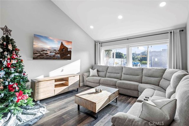 33048 Elisa Drive, Dana Point, CA 92629