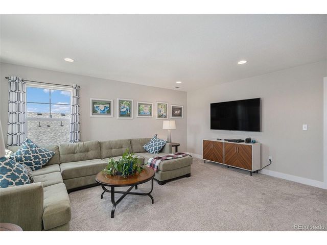 21789 E Tufts Dr, Aurora, CO 80015