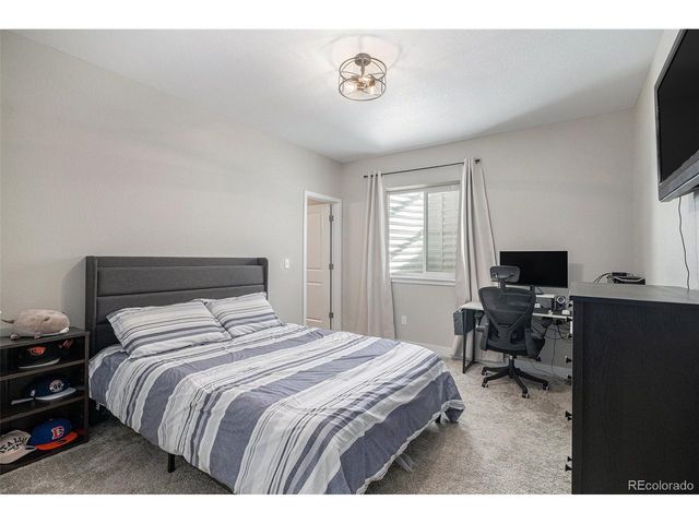 21789 E Tufts Dr, Aurora, CO 80015