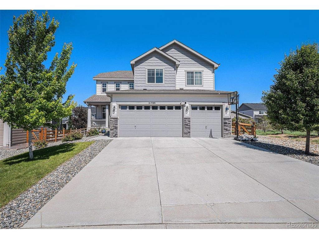 21789 E Tufts Dr, Aurora, CO 80015