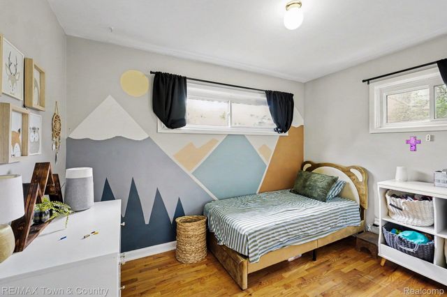 207 Labian Drive, Flushing, MI 48433