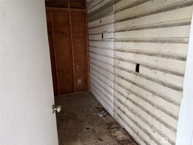 490 W Spruce Street, Sequim, WA 98382