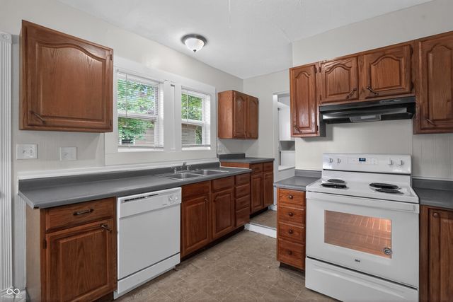 933 N Routiers Avenue, Indianapolis, IN 46219