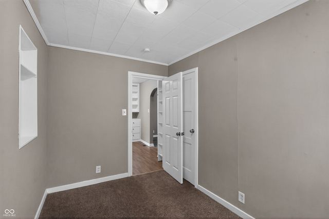 933 N Routiers Avenue, Indianapolis, IN 46219