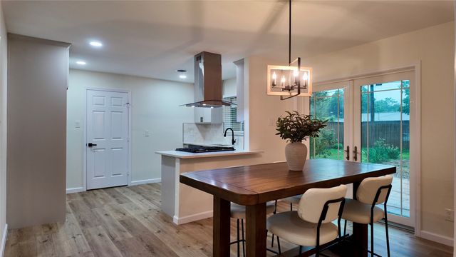 11343 Lippitt Avenue, Dallas, TX 75218